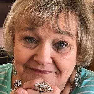 Meet your Posher, Bonnie